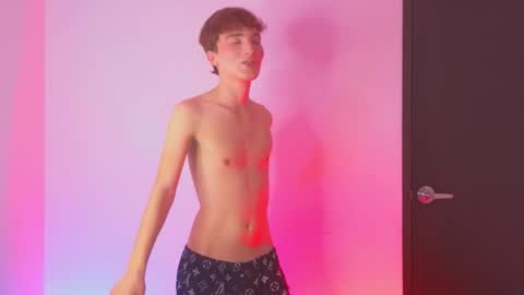 Snapshot of imjuanse chatting on 10-27-25, 11:31 Juan Sebastian online show from 10-27-25, 11:31