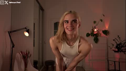 Snapshot of imkawaiiboi chatting on 09-08-25, 09:03 sasha hethey online show from 09-08-25, 09:03