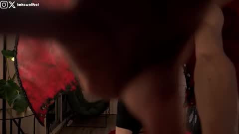 Snapshot of imkawaiiboi chatting on 10-28-25, 10:45 sasha hethey online show from 10-28-25, 10:45