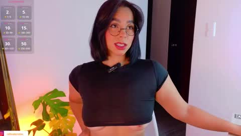 Leana online show from 11-29-25, 02:03