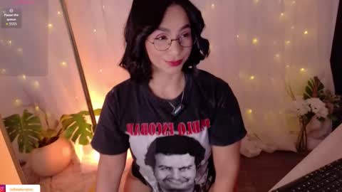 Snapshot of imleana chatting on 01-14-26, 01:28 Leana online show from 01-14-26, 01:28