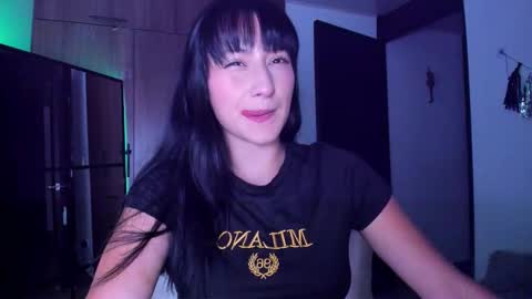 Snapshot of imlenka chatting on 01-10-26, 12:23 Lenka online show from 01-10-26, 12:23