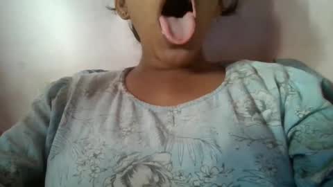 Snapshot of imlovelyrose chatting on 12-07-24, 11:07 ROSE online show from 12-07-24, 11:07