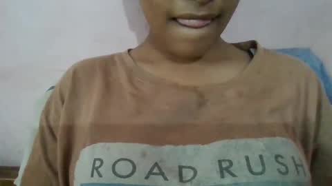Snapshot of imlovelyrose chatting on 12-15-24, 03:56 ROSE online show from 12-15-24, 03:56