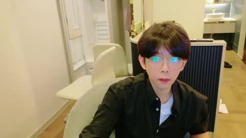 Snapshot of imlowerlife chatting on 10-25-25, 09:50 imlowerlife online show from 10-25-25, 09:50