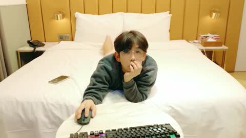 imlowerlife online show from 11-26-25, 03:02