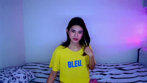 Snapshot of imma_ambani chatting on 05-19-26, 10:32 imma online show from 05-19-26, 10:32