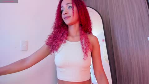 Snapshot of immia_rosse chatting on 12-10-24, 10:05 mia --------- COL TIME online show from 12-10-24, 10:05