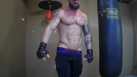 Snapshot of imnewherelollol chatting on 01-15-25, 04:11 Majordadbod101 online show from 01-15-25, 04:11