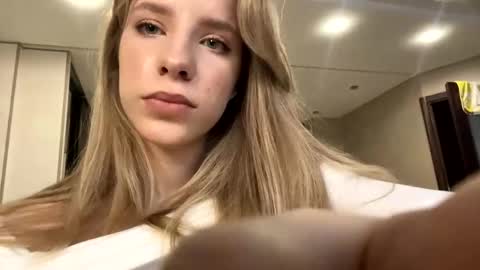 my name Imo  Fansly  online show from 12-03-24, 08:16