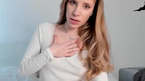 my name Imo  Fansly  online show from 03-11-25, 06:32