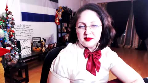Snapshot of imperatrizasado chatting on 12-08-24, 09:19 Empress online show from 12-08-24, 09:19