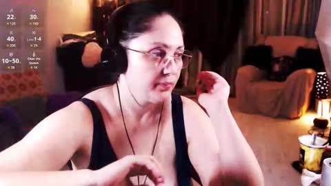 Snapshot of imperatrizasado chatting on 09-09-25, 06:29 Empress online show from 09-09-25, 06:29