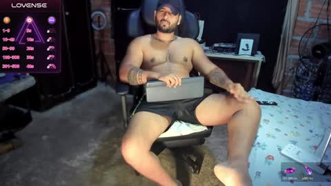 Snapshot of imperion_king chatting on 01-27-25, 10:49 Imperion King online show from 01-27-25, 10:49