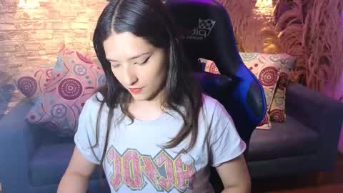 Karen  online show from 11-13-25, 07:35