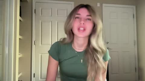 RUBYY 3 online show from 01-17-25, 10:56