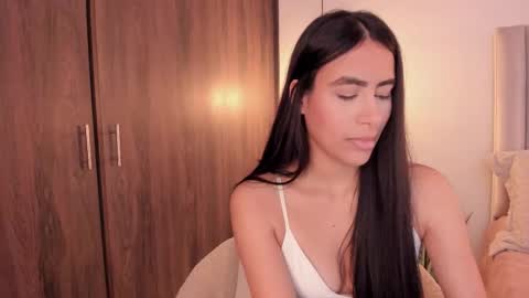 sarah online show from 11-02-25, 08:33