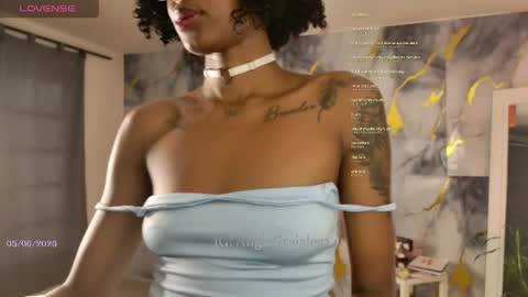 Snapshot of imselma chatting on 06-05-26, 03:18 Ill take a break see you later to light candles online show from 06-05-26, 03:18
