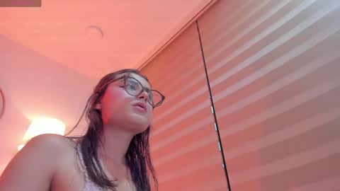 imsofia_dy online show from 06-04-26, 11:00