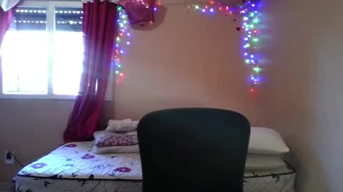 Florencia online show from 04-04-26, 06:16