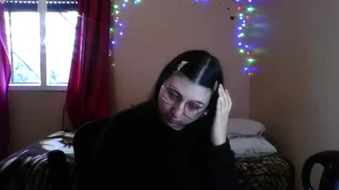 Snapshot of imsohornydacom chatting on 05-13-26, 06:49 Florencia online show from 05-13-26, 06:49