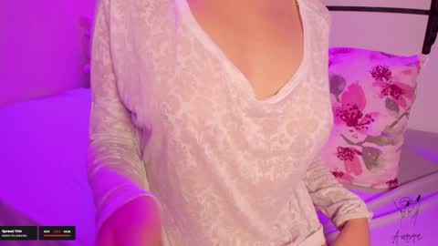 Aurora online show from 12-20-24, 01:58