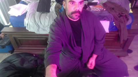 I use to be imeverythingandnothing online show from 12-05-24, 04:12