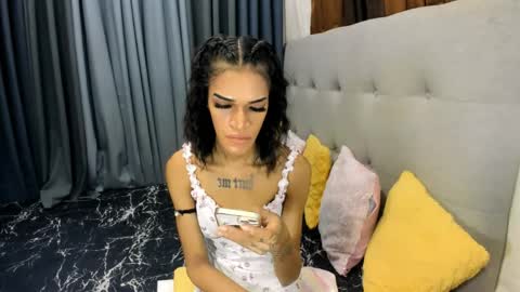 Snapshot of imyour_dreamasian4uxxx chatting on 04-08-26, 02:50 imyour_dreamasian4uxxx online show from 04-08-26, 02:50