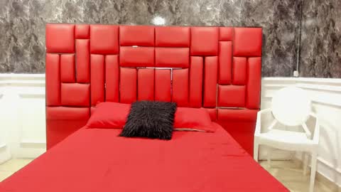 Snapshot of imyourdirtymilf chatting on 10-04-25, 07:23 Karina online show from 10-04-25, 07:23