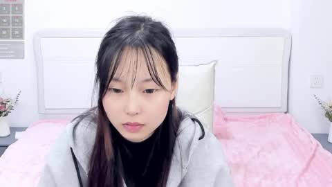 Snapshot of inadaphne chatting on 04-16-26, 08:42 Ina online show from 04-16-26, 08:42