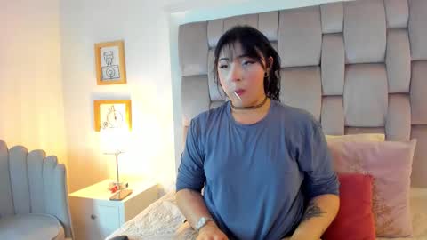 Snapshot of inara_ chatting on 03-26-26, 07:41 inara_ online show from 03-26-26, 07:41