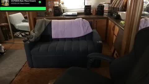 Carter online show from 11-25-25, 05:18