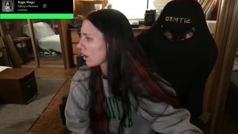 Carter online show from 12-17-25, 06:19