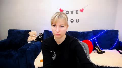 incredible_ariela online show from 04-07-26, 09:21