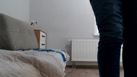 Della online show from 02-01-25, 10:48