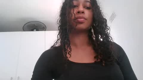 Snapshot of indanbella19 chatting on 06-18-26, 06:02 indanbella19 online show from 06-18-26, 06:02