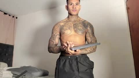 Snapshot of independent_project chatting on 02-24-25, 08:38 Jacobo online show from 02-24-25, 08:38