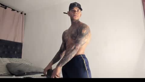 Snapshot of independent_project chatting on 02-26-25, 02:48 Jacobo online show from 02-26-25, 02:48