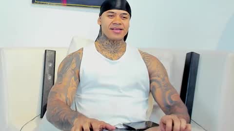 Snapshot of independent_project chatting on 09-25-25, 07:12 Jacobo online show from 09-25-25, 07:12