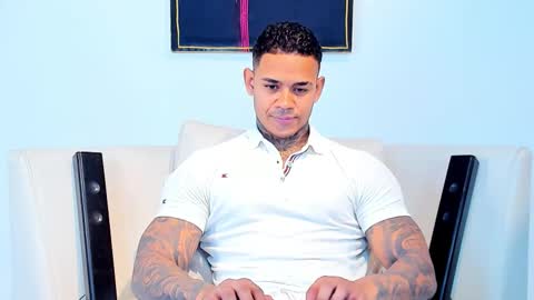 Snapshot of independent_project chatting on 10-01-25, 04:40 Jacobo online show from 10-01-25, 04:40