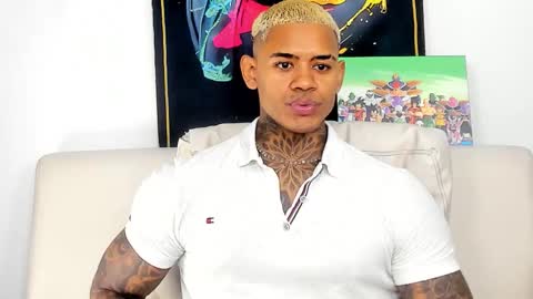 Snapshot of independent_project chatting on 11-27-25, 08:16 Jacobo online show from 11-27-25, 08:16