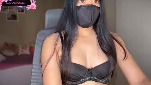 Snapshot of indian_barbie1 chatting on 02-22-26, 08:18 Ayesha online show from 02-22-26, 08:18