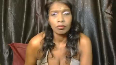 Snapshot of indian_blossom chatting on 11-01-25, 04:09 Denise online show from 11-01-25, 04:09
