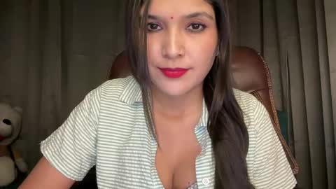 priya online show from 05-10-26, 08:14