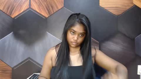 Snapshot of indian_rimmelx chatting on 05-13-26, 06:22 Melz online show from 05-13-26, 06:22