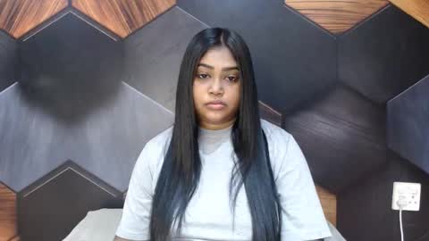 Snapshot of indian_rimmelx chatting on 05-19-26, 06:20 Melz online show from 05-19-26, 06:20
