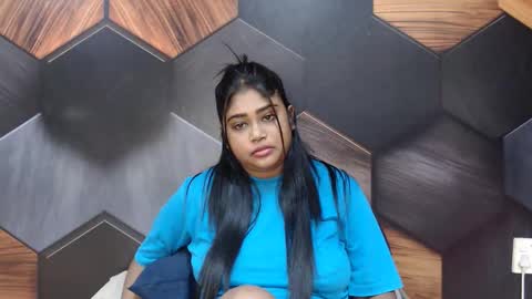 Snapshot of indian_rimmelx chatting on 06-01-26, 06:37 Melz online show from 06-01-26, 06:37