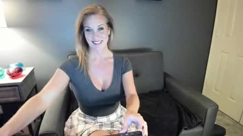 IndianaCooper - Showtimes - Mon-Fri 12pm and 930PM CST SatSun 930pm CST online show from 01-17-25, 04:06