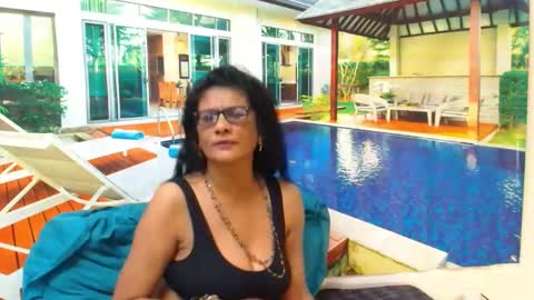 Femiez online show from 01-22-25, 02:14