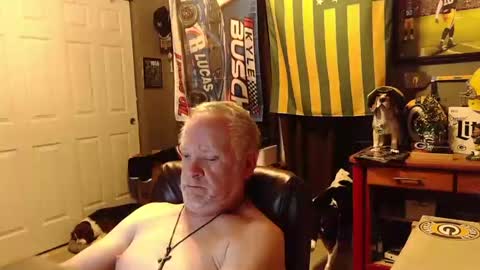 Papa online show from 09-21-25, 09:44